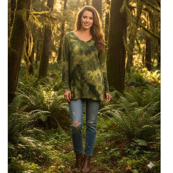 LOGO Lounge Womens 1X Tie Dye Artsy Boho Eclectic Grunge Leisure Tunic Top - Picture 2 of 12